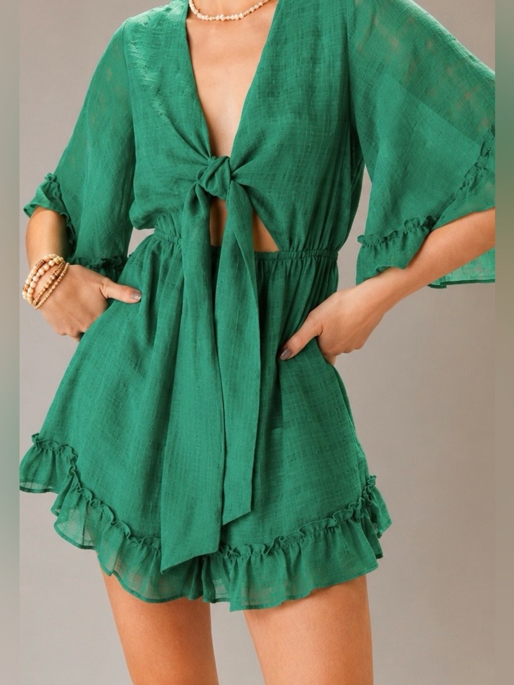 NWT Mi Ami Kima Kelly Green Front Tie Cutout Romper Size M